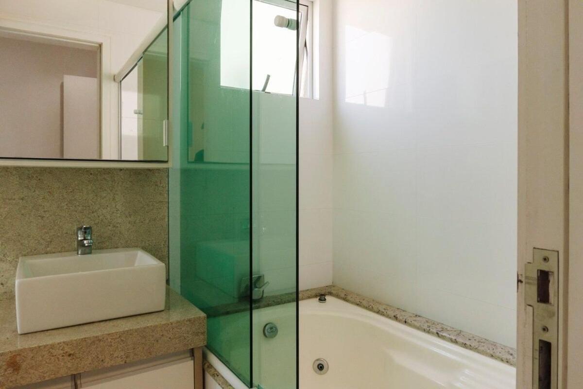 Linda Vista, Um Apartamento Por Andar, 3 Suites, 2 Garagens Balneario Camboriu Dış mekan fotoğraf